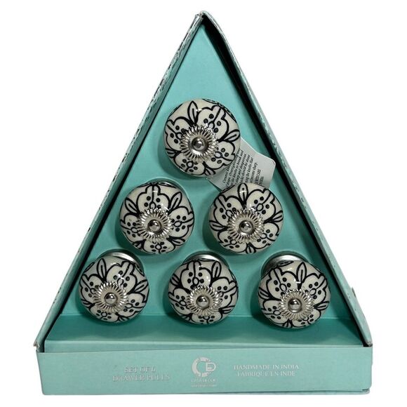 Casa Decor 6 White With Black Accents Drawer Pulls Knobs W Silver Filigree New - Picture 1 of 6
